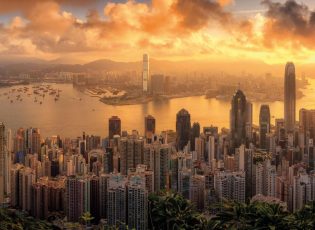 Sử dụng dịch vụ chuyển tiền đi Hồng Kông để mua sắm